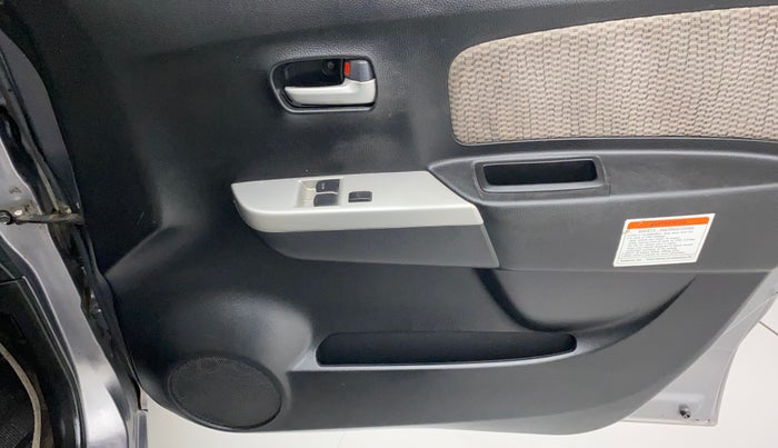 2014 Maruti Wagon R 1.0 LXI CNG, CNG, Manual, 88,976 km, Driver Side Door Panels Control