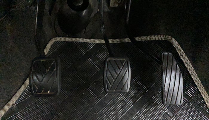2014 Maruti Wagon R 1.0 LXI CNG, CNG, Manual, 88,976 km, Pedals