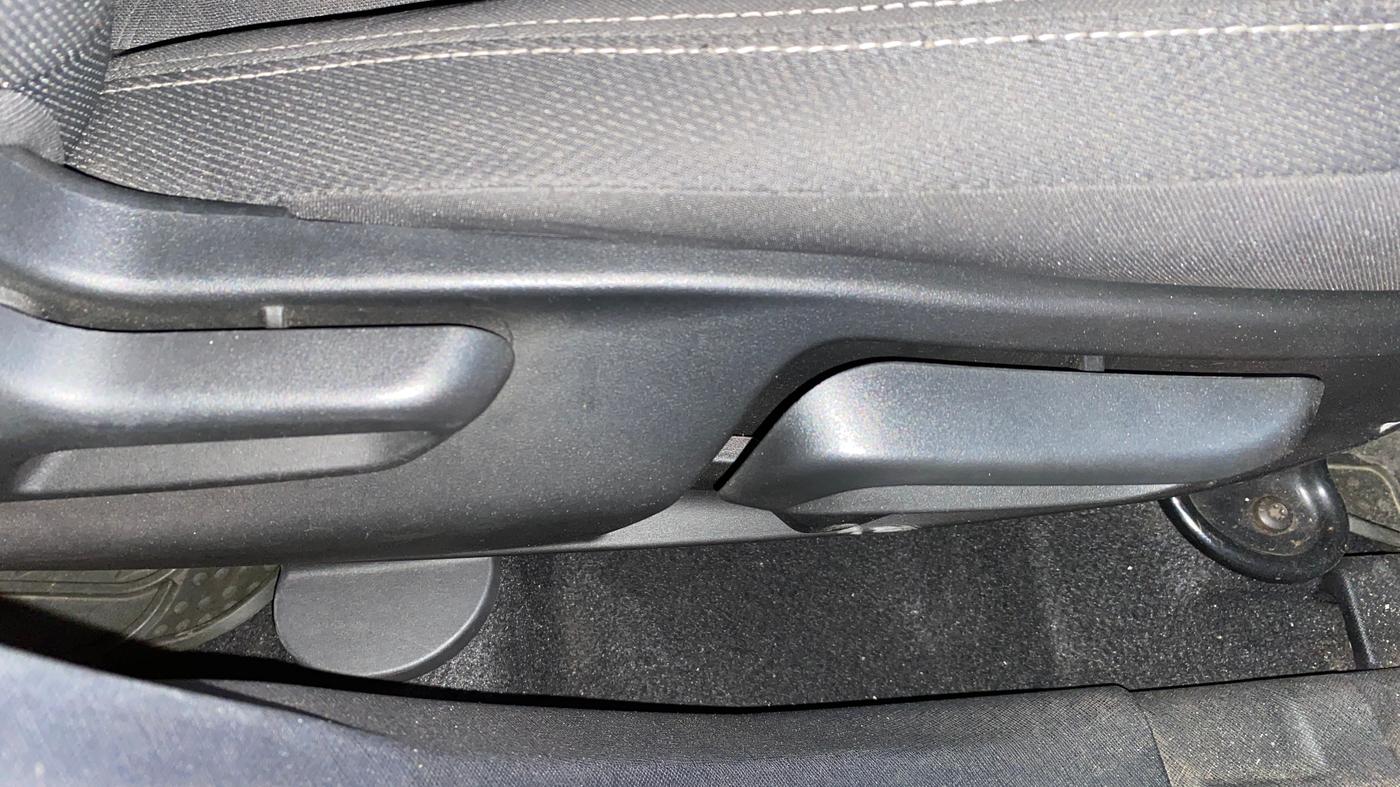 2020 Tata NEXON XZ PLUS PETROL, Petrol, Manual, 9,660 km, Driver Side Adjustment Panel