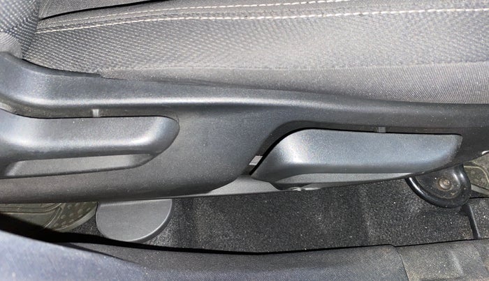 2020 Tata NEXON XZ PLUS PETROL, Petrol, Manual, 9,660 km, Driver Side Adjustment Panel