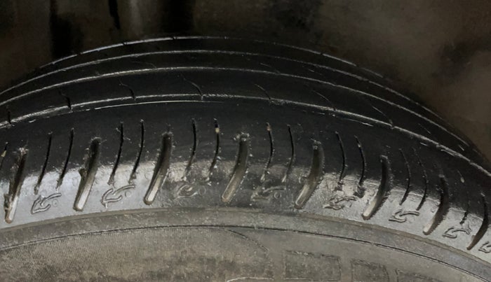 2021 Maruti Vitara Brezza VXI, CNG, Manual, 79,338 km, Right Rear Tyre Tread