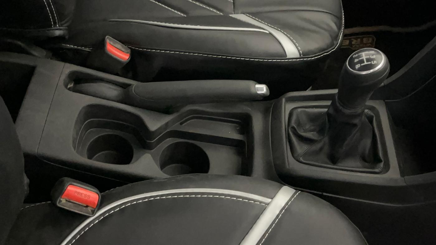 2021 Maruti Vitara Brezza VXI, CNG, Manual, 79,561 km, Gear Lever