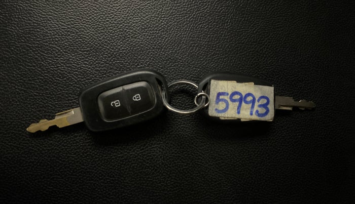 2018 Renault Kwid RXT 1.0, Petrol, Manual, 77,887 km, Key Close Up