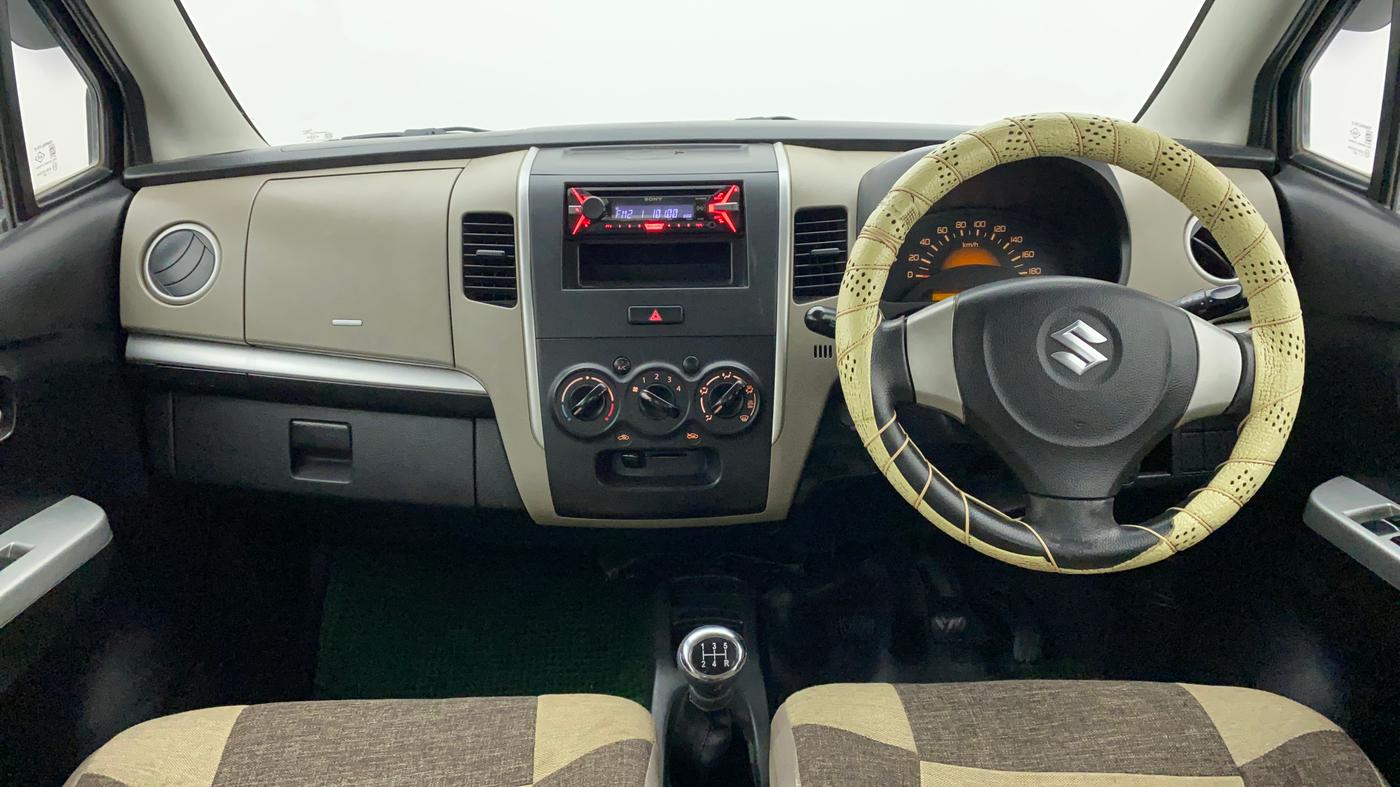 2015 Maruti Wagon R 1.0 LXI, Petrol, Manual, 86,383 km, Dashboard