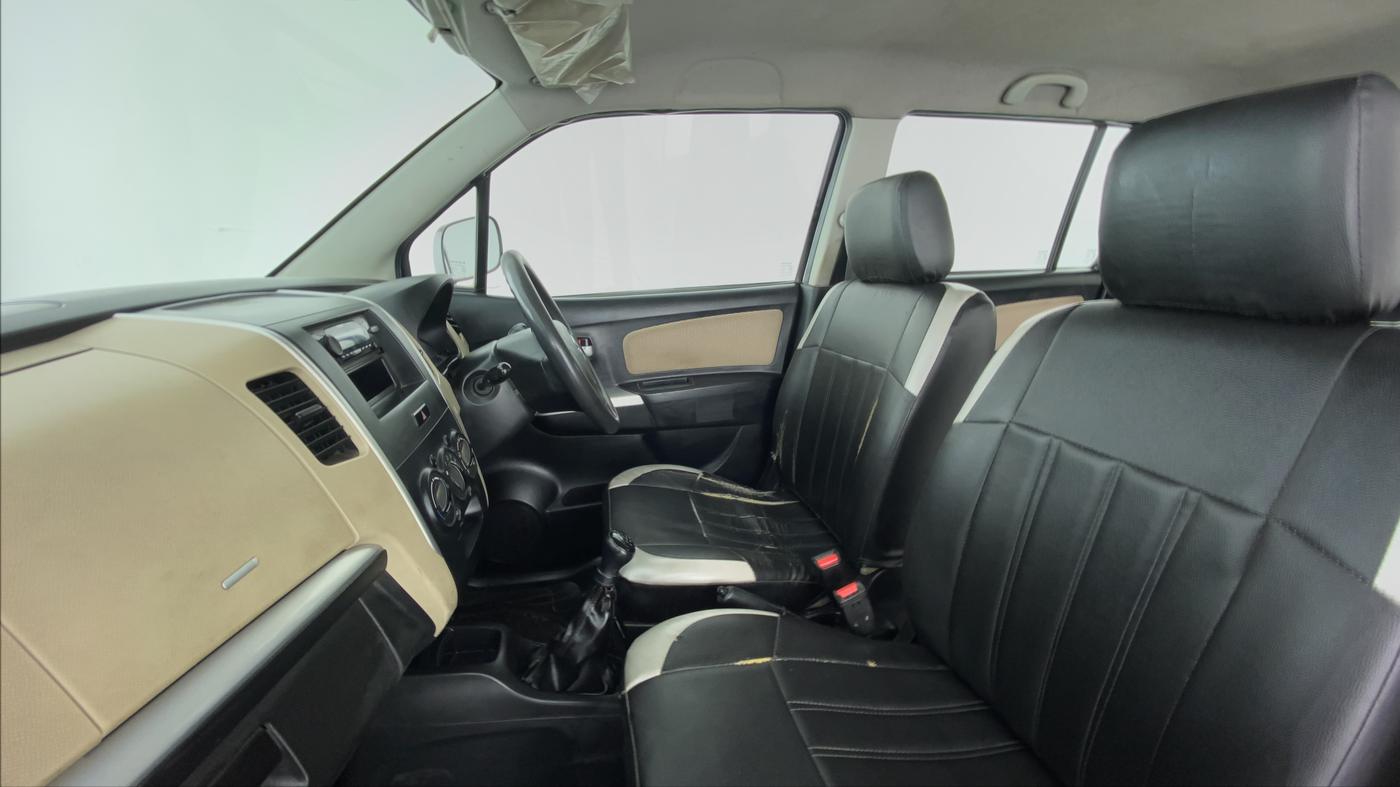 2018 Maruti Wagon R 1.0 LXI CNG, CNG, Manual, 61,090 km, Right Side Front Door Cabin