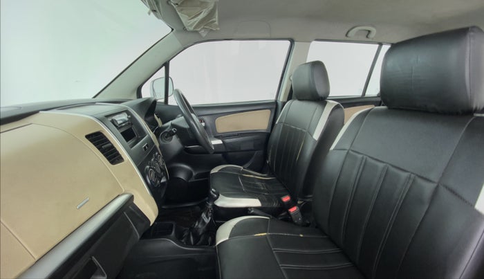 2018 Maruti Wagon R 1.0 LXI CNG, CNG, Manual, 61,090 km, Right Side Front Door Cabin