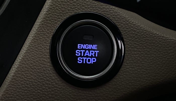 2019 Hyundai Elite i20 ASTA (O) CVT, Petrol, Automatic, 19,804 km, Keyless Start/ Stop Button