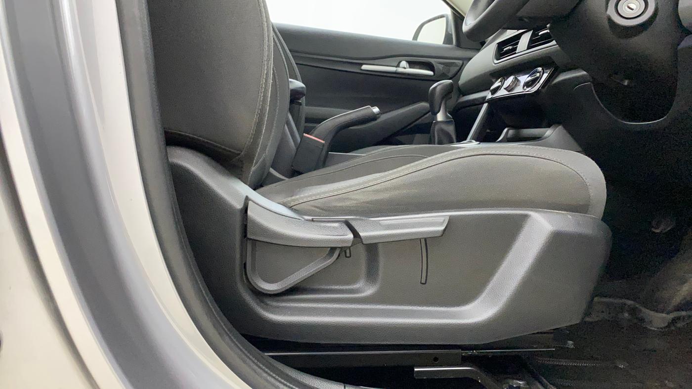 2020 KIA SELTOS HTK 1.5 PETROL, Petrol, Manual, 34,817 km, Driver Side Adjustment Panel