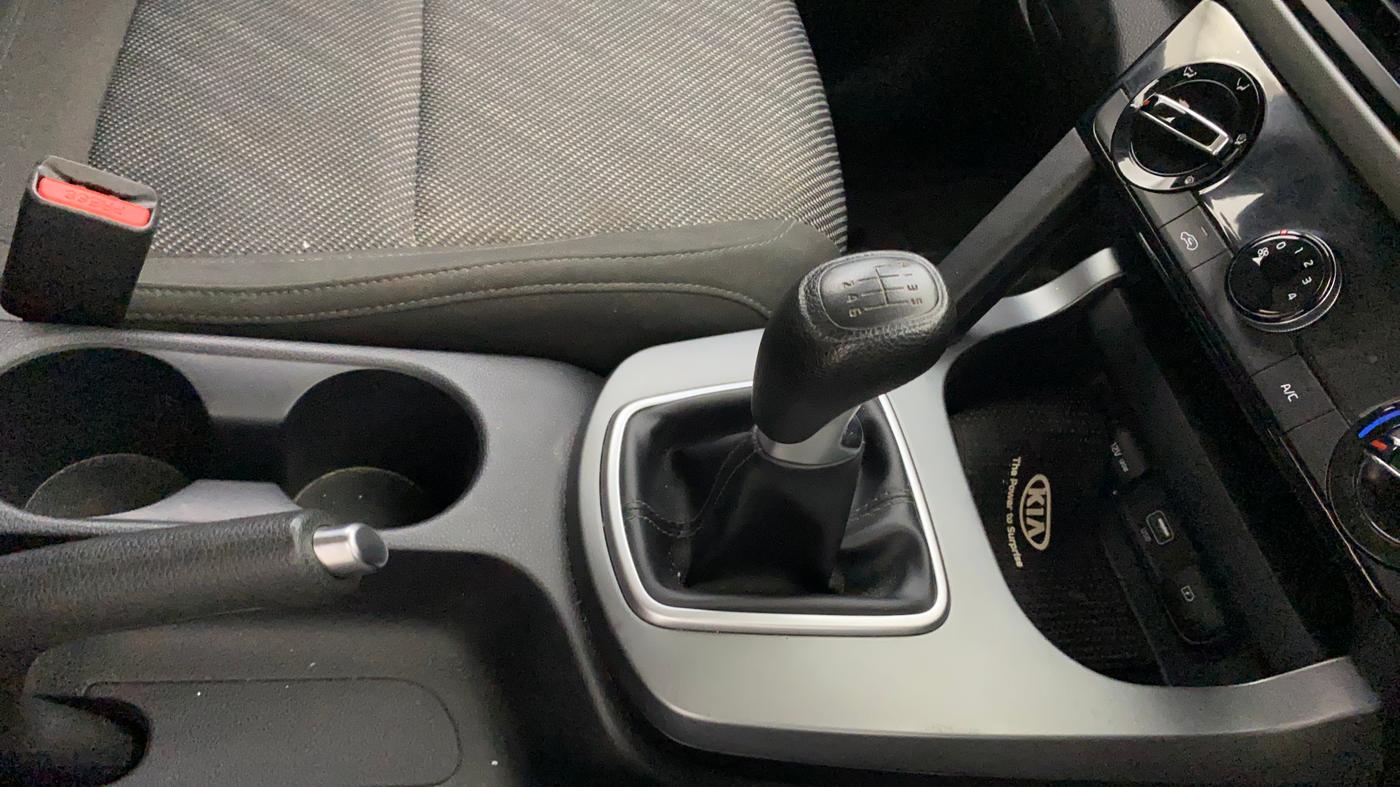 2020 KIA SELTOS HTK 1.5 PETROL, Petrol, Manual, 34,817 km, Gear Lever