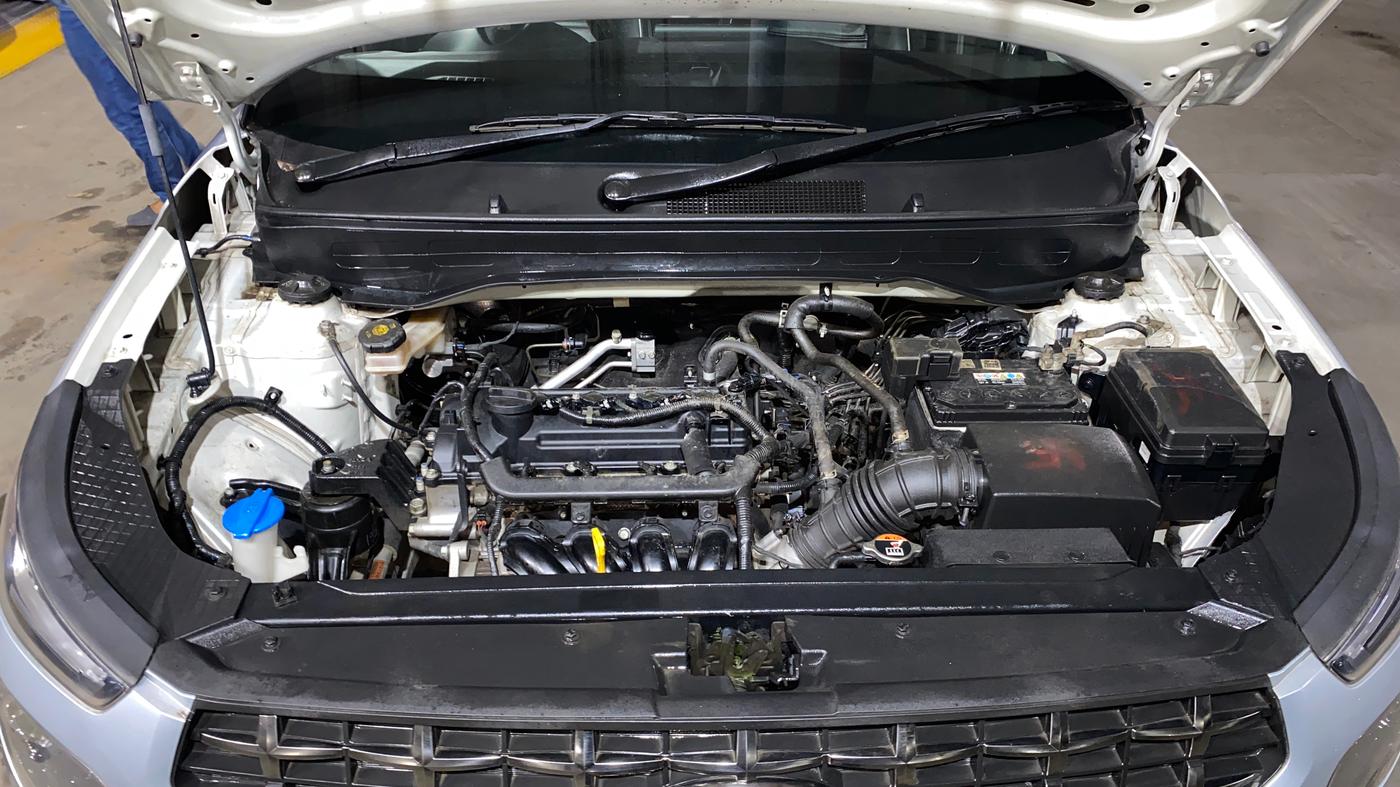 2021 Hyundai VENUE S+ 1.2, Petrol, Manual, 8,760 km, Engine View