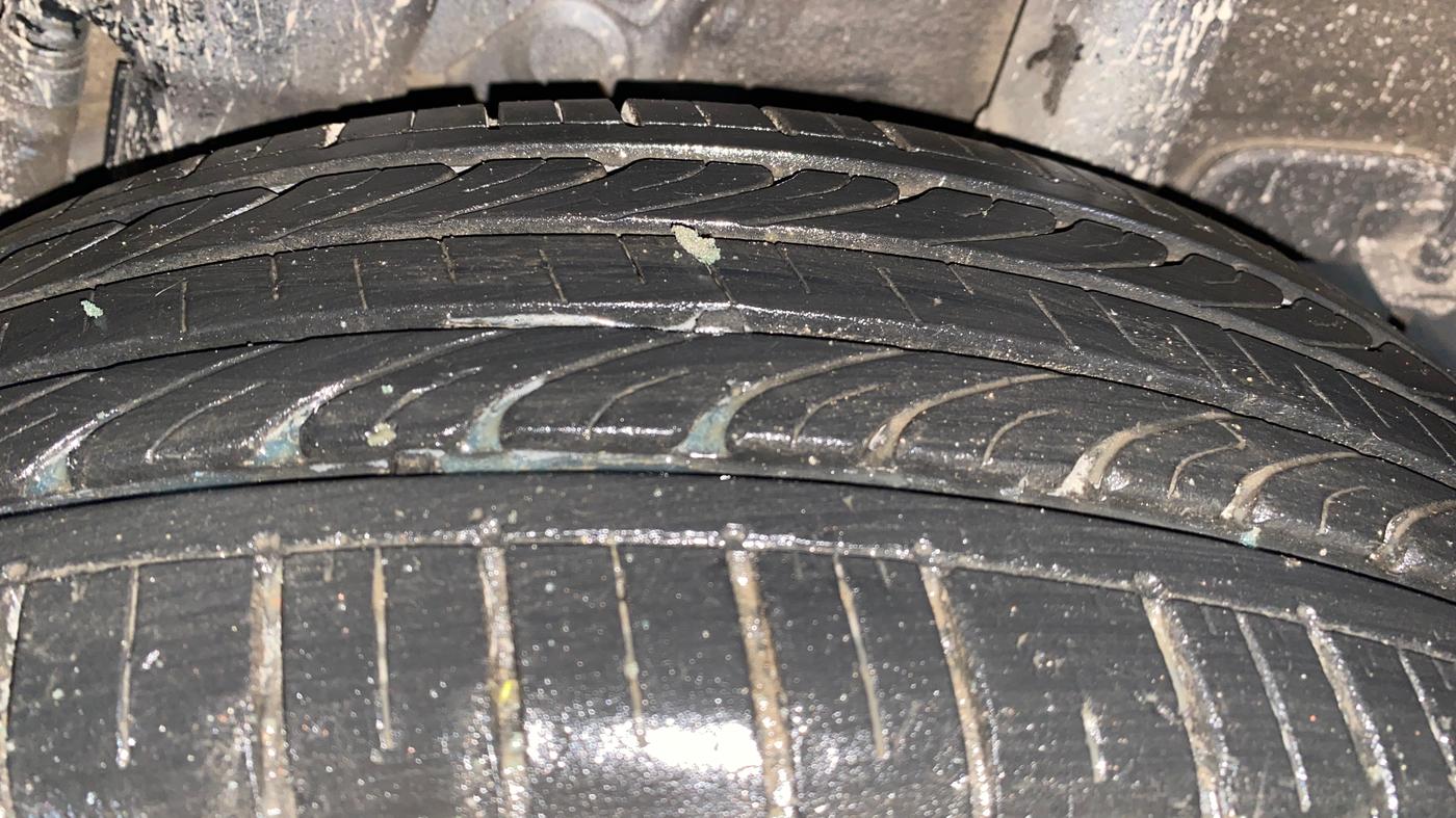 2021 Hyundai VENUE S+ 1.2, Petrol, Manual, 8,760 km, Left Rear Tyre Tread