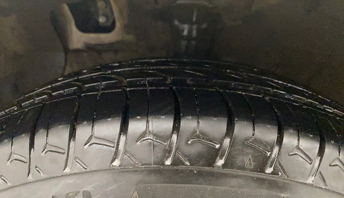 2019 Hyundai GRAND I10 NIOS SPORTZ 1.2 KAPPA VTVT, Petrol, Manual, 86,622 km, Left Front Tyre Tread