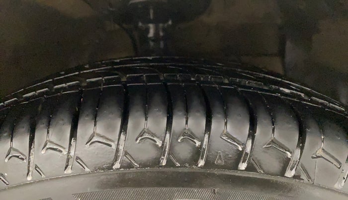 2019 Hyundai GRAND I10 NIOS SPORTZ 1.2 KAPPA VTVT, Petrol, Manual, 86,622 km, Right Front Tyre Tread