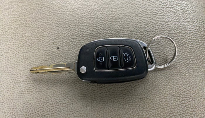 2019 Hyundai GRAND I10 NIOS SPORTZ 1.2 KAPPA VTVT, Petrol, Manual, 86,622 km, Key Close Up