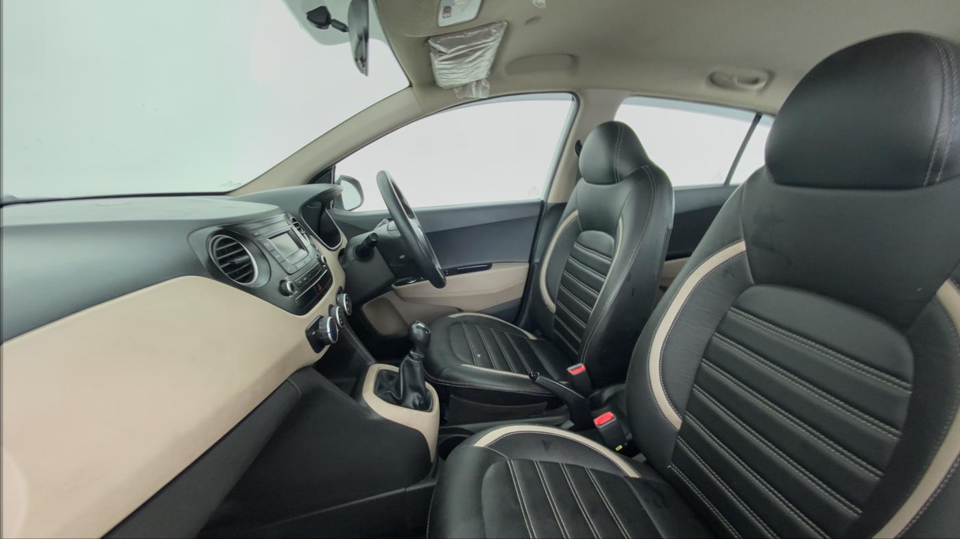2019 Hyundai Grand i10 MAGNA 1.2 KAPPA VTVT, Petrol, Manual, 21,193 km, Right Side Front Door Cabin