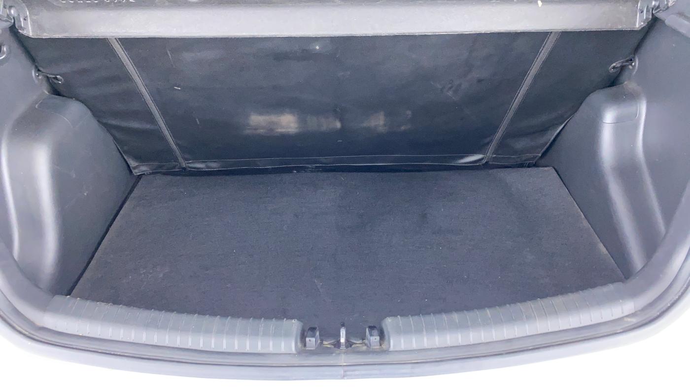 2019 Hyundai Grand i10 MAGNA 1.2 KAPPA VTVT, Petrol, Manual, 21,193 km, Boot Inside