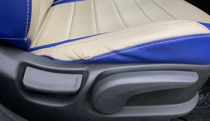 2018 Hyundai Verna 1.6 EX CRDI, Diesel, Manual, 76,393 km, Driver Side Adjustment Panel