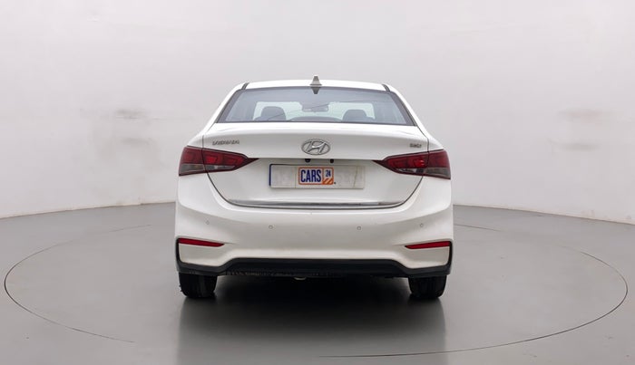 2018 Hyundai Verna 1.6 EX CRDI, Diesel, Manual, 76,393 km, Back/Rear