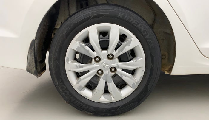 2018 Hyundai Verna 1.6 EX CRDI, Diesel, Manual, 76,393 km, Right Rear Wheel