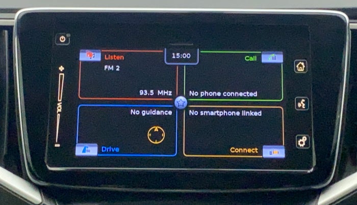 2017 Maruti Baleno ALPHA PETROL 1.2, Petrol, Manual, 1,00,098 km, Infotainment System