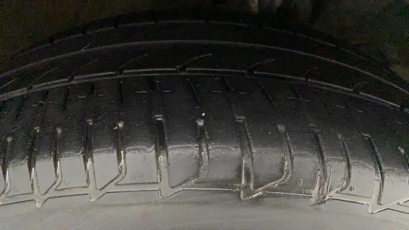2017 Maruti Baleno ALPHA PETROL 1.2, Petrol, Manual, 1,00,098 km, Right Rear Tyre Tread