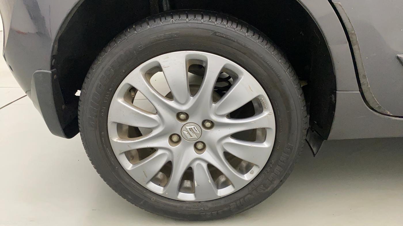 2017 Maruti Baleno ALPHA PETROL 1.2, Petrol, Manual, 1,00,098 km, Right Rear Wheel