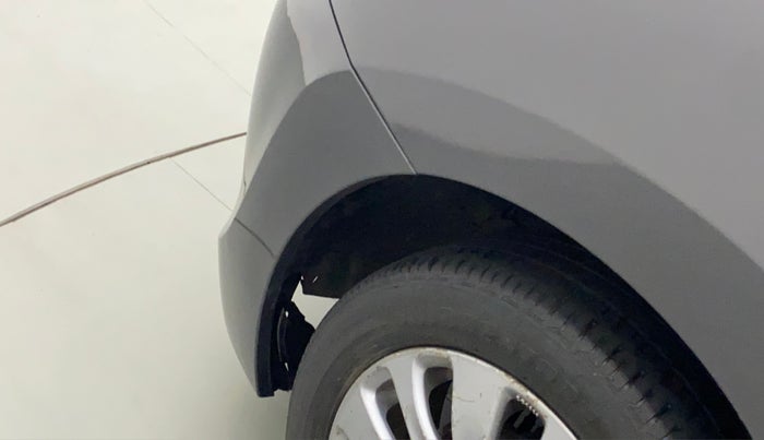 2017 Maruti Baleno ALPHA PETROL 1.2, Petrol, Manual, 1,00,098 km, Left fender - Lining loose