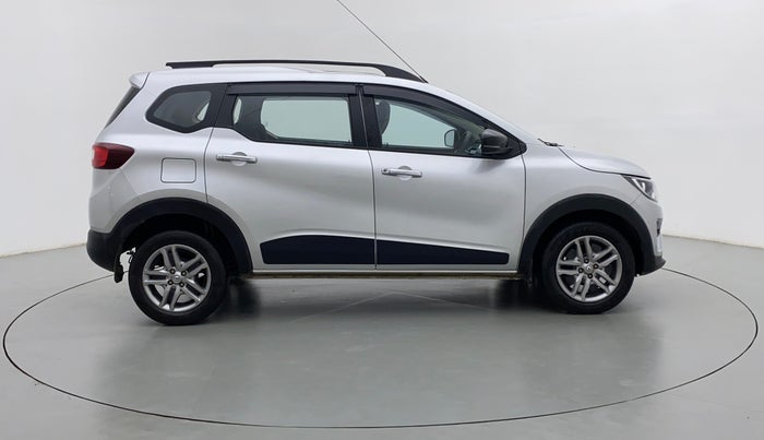 2021 Renault TRIBER 1.0 RXZ, Petrol, Manual, Right Side