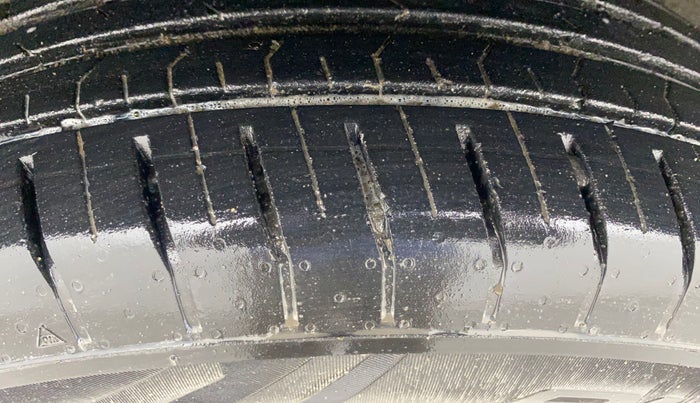 2023 Tata PUNCH PURE MT, Petrol, Manual, 17,525 km, Left Front Tyre Tread