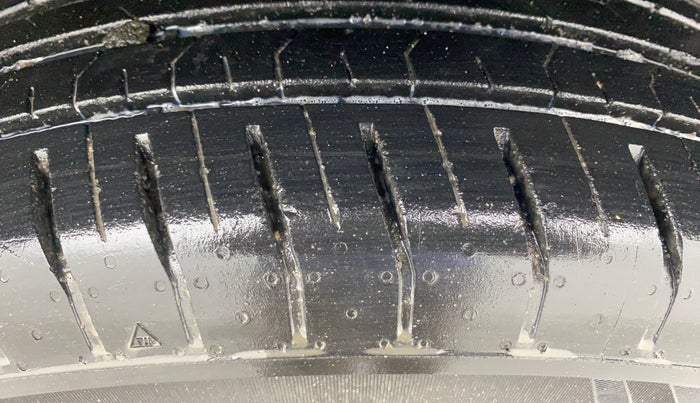 2023 Tata PUNCH PURE MT, Petrol, Manual, 17,525 km, Left Rear Tyre Tread