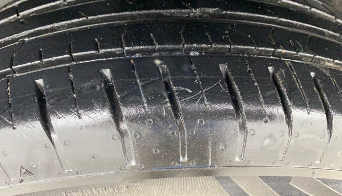 2023 Tata PUNCH PURE MT, Petrol, Manual, 17,525 km, Right Rear Tyre Tread