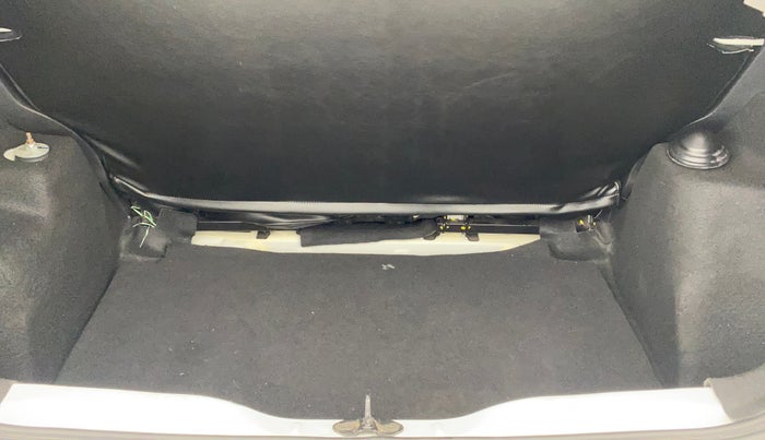 2023 Tata PUNCH PURE MT, Petrol, Manual, 17,525 km, Boot Inside