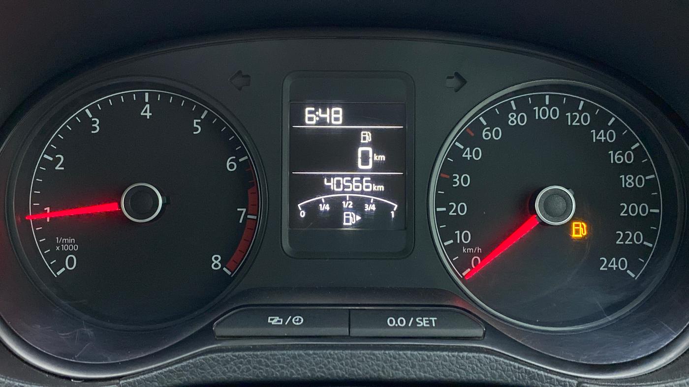 2020 Volkswagen Polo HIGH LINE PLUS 1.0, Petrol, Manual, 40,972 km, Odometer Image