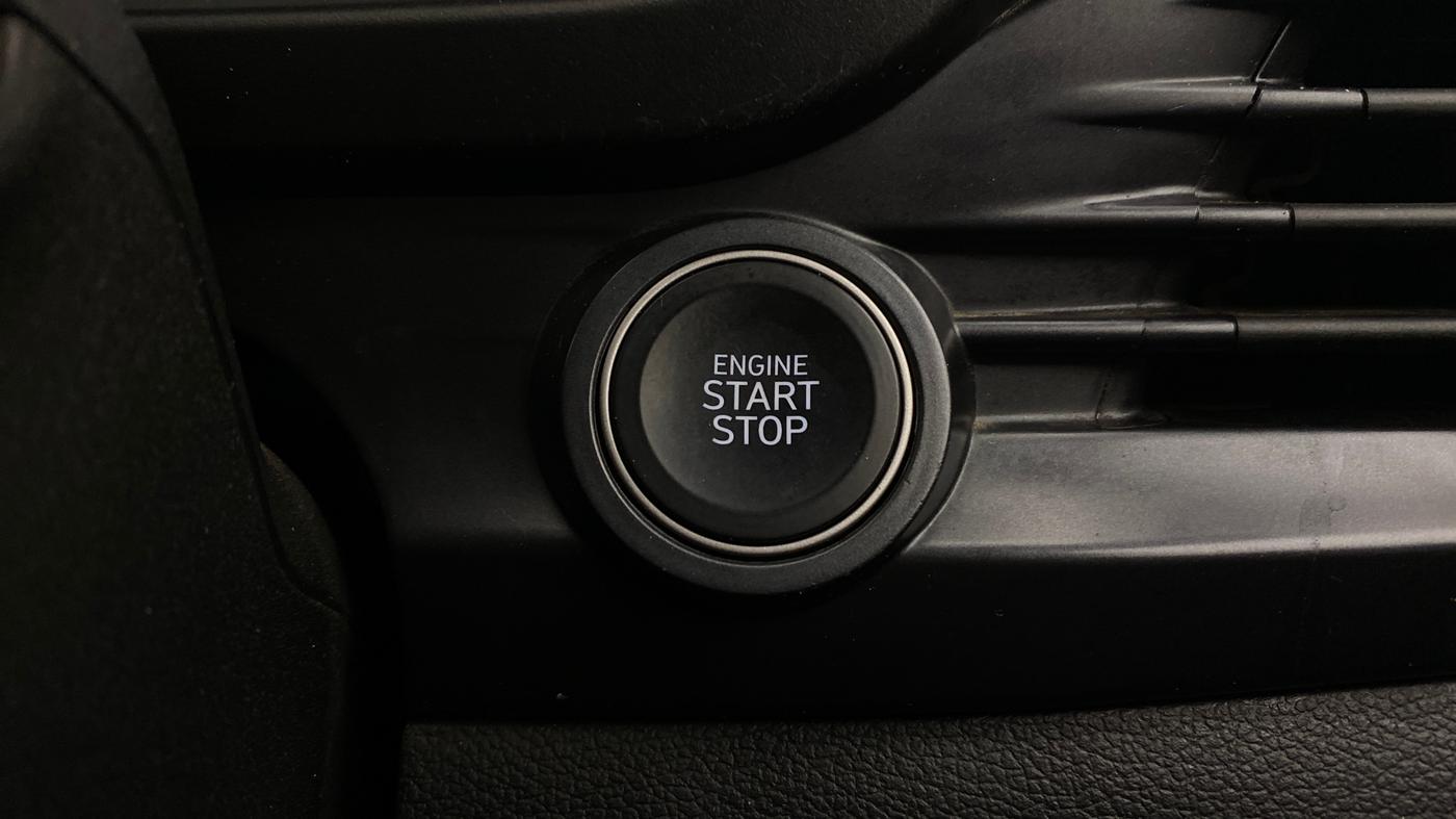 2023 Hyundai NEW I20 ASTA 1.2 MT, Petrol, Manual, 33,642 km, Keyless Start/ Stop Button