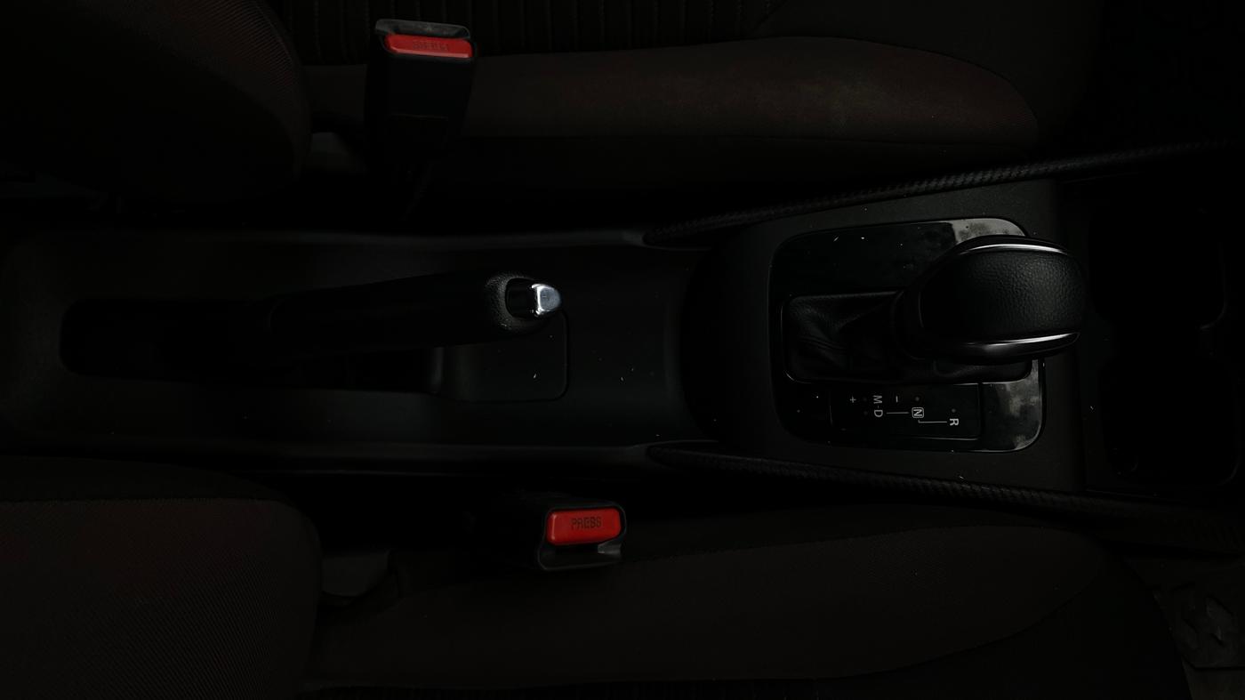 2024 Maruti FRONX DELTA PLUS 1.2L AGS, Petrol, Automatic, 21,003 km, Gear Lever