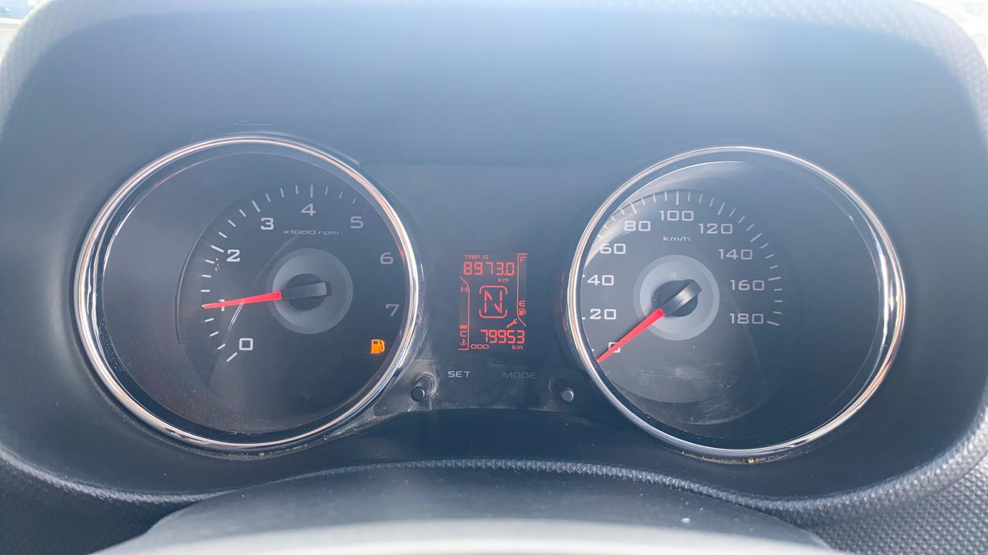 2016 Mahindra TUV300 T8, Diesel, Manual, 79,947 km, Odometer Image