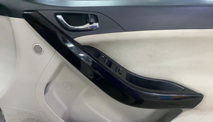 2022 Tata NEXON XZ PLUS (HS) PETROL, Petrol, Manual, 41,450 km, Driver Side Door Panels Control