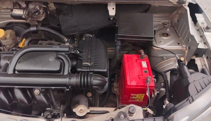 2016 Renault Kwid RXT 0.8, Petrol, Manual, 94,841 km, Engine View - Left