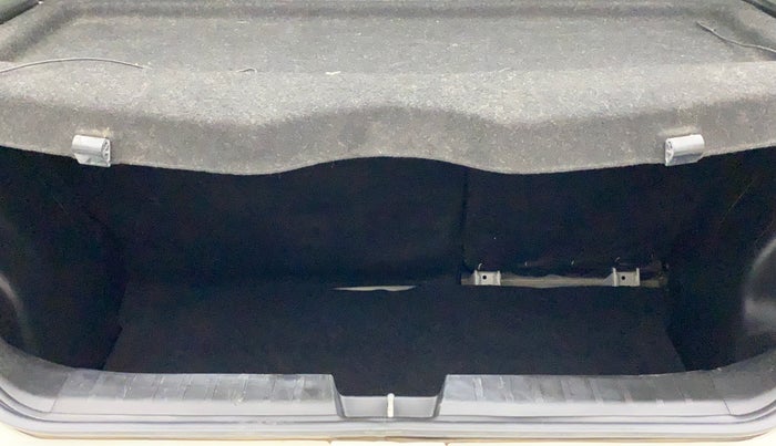 2021 Maruti Baleno ZETA PETROL 1.2, Petrol, Manual, 27,727 km, Boot Inside