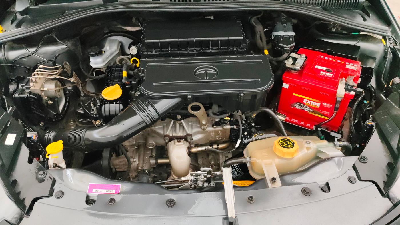 2020 Tata TIGOR XZ PLUS PETROL, Petrol, Manual, 65,000 km, Engine View