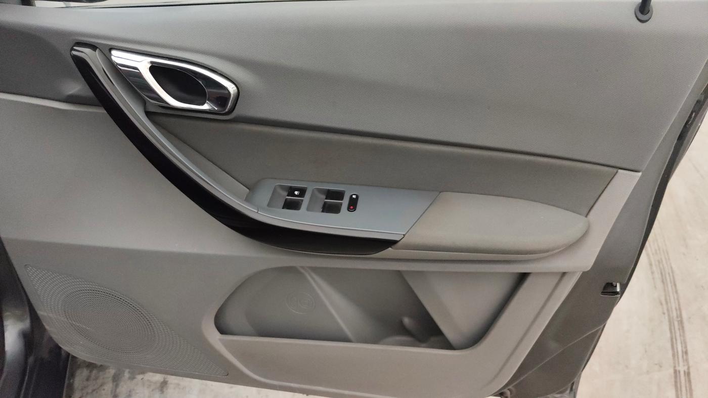 2020 Tata TIGOR XZ PLUS PETROL, Petrol, Manual, 65,000 km, Driver Side Door Panels Control