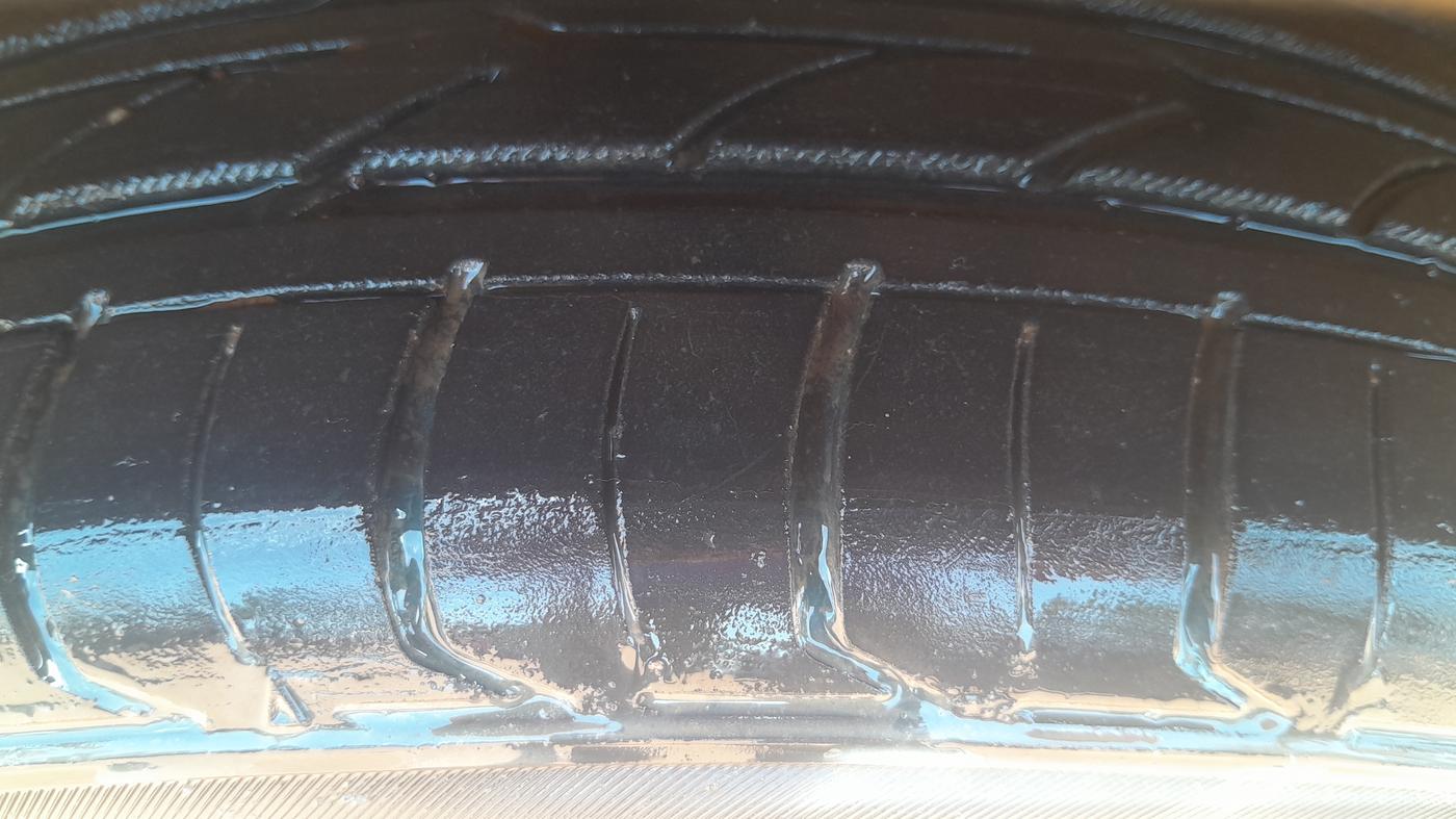 2016 Hyundai Creta SX PLUS 1.6 PETROL, Petrol, Manual, 77,192 km, Left Front Tyre Tread