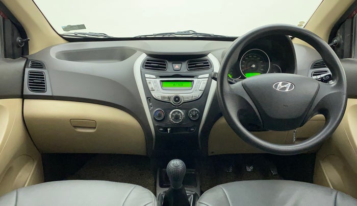 2011 Hyundai Eon MAGNA +, Petrol, Manual, 64,213 km, Dashboard