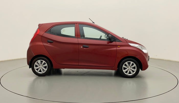2011 Hyundai Eon MAGNA +, Petrol, Manual, 64,213 km, Right Side View