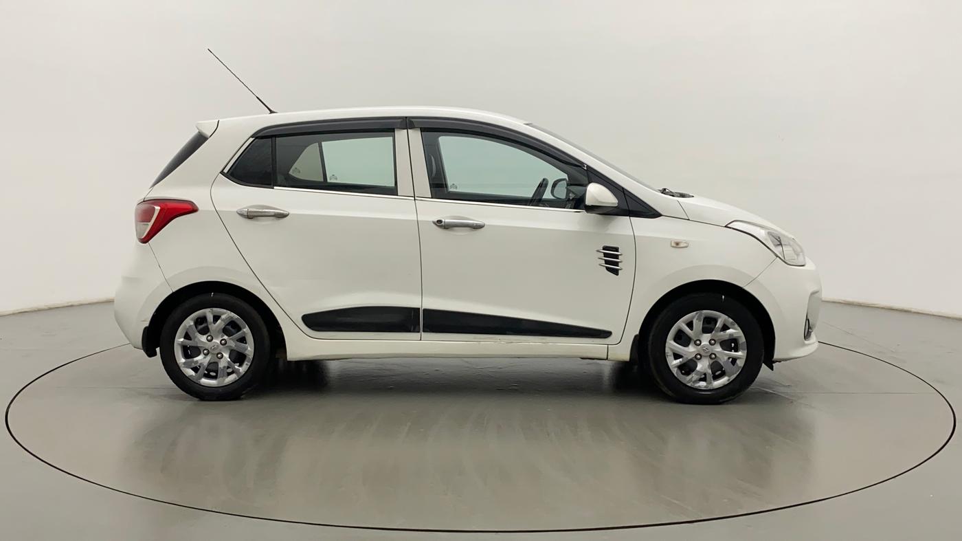2018 Hyundai Grand i10 MAGNA 1.2 KAPPA VTVT, CNG, Manual, 47,633 km, Right Side View