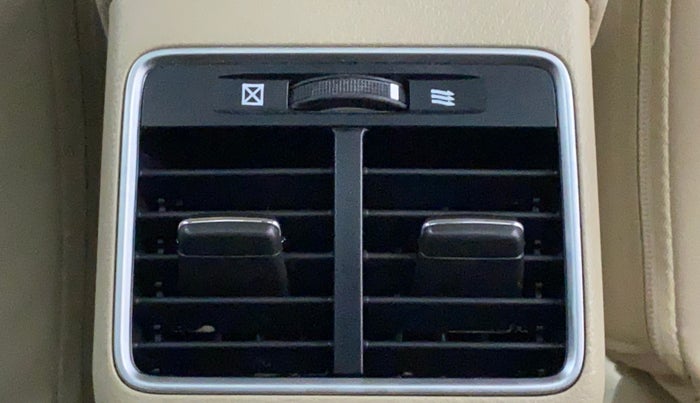 2015 Maruti Ciaz ZXI+, Petrol, Manual, 93,481 km, Rear AC Vents