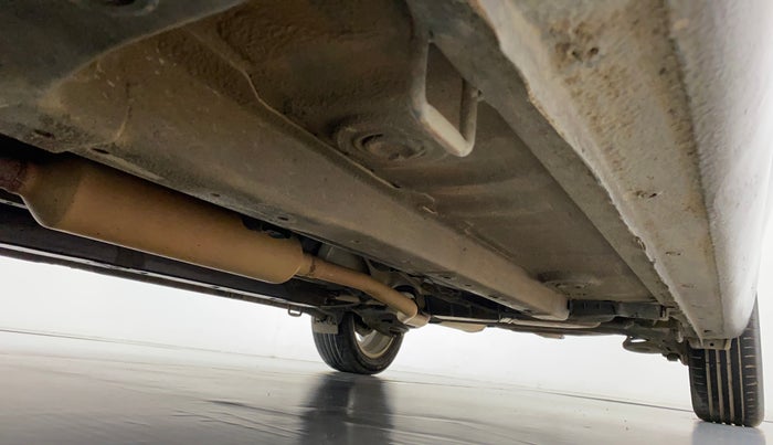2015 Maruti Ciaz ZXI+, Petrol, Manual, 93,481 km, Right Side Underbody