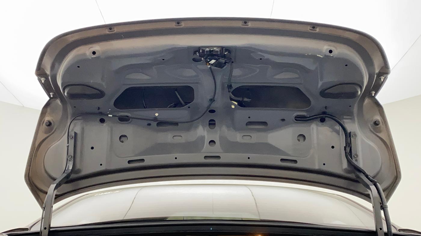 2015 Maruti Ciaz ZXI+, Petrol, Manual, 93,481 km, Boot Door Open