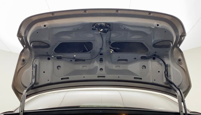 2015 Maruti Ciaz ZXI+, Petrol, Manual, 93,481 km, Boot Door Open