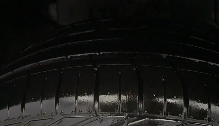 2023 Tata NEXON XZA PLUS (L), Petrol, Automatic, 8,034 km, Right Rear Tyre Tread